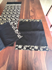 Black Lotus - Table Runner with 2 Mats